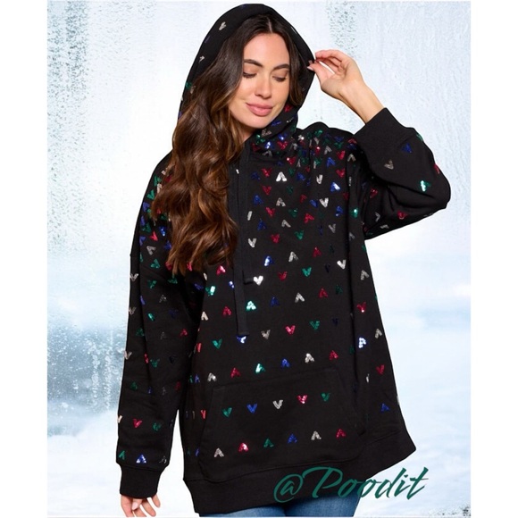 BUCKETLIST Tops - Oversized black hooded sequin pullover M L